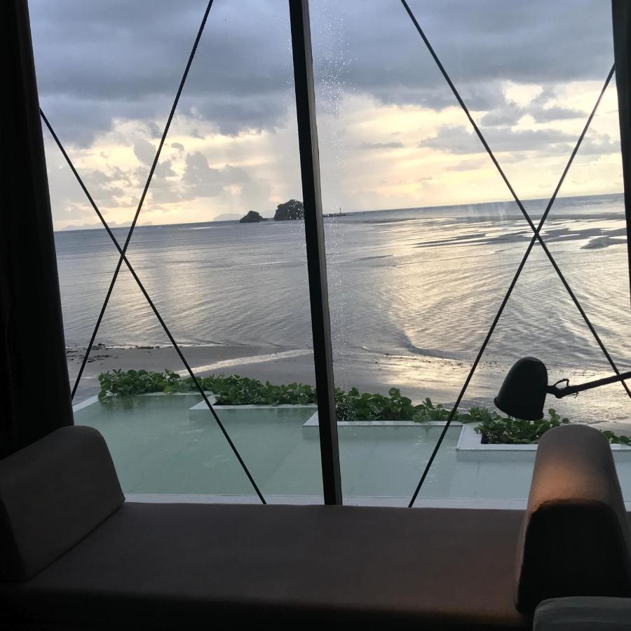 Deepspace Cabin On Quiet Beach Ko Lanta Eksteriør billede