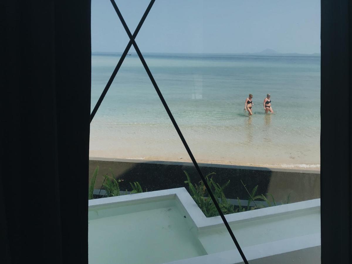 Deepspace Cabin On Quiet Beach Ko Lanta Eksteriør billede